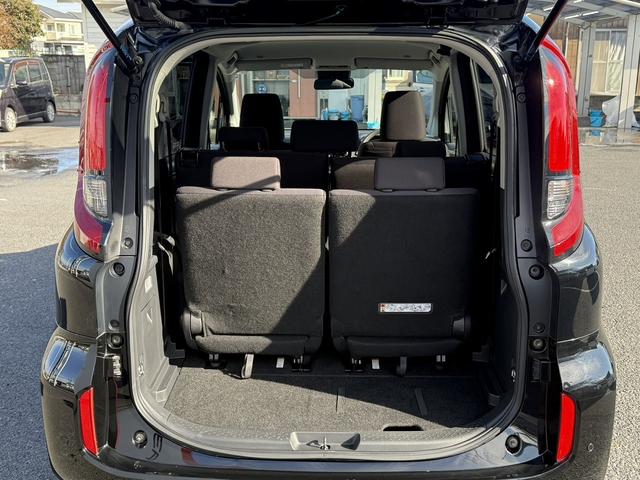 シエンタ Ｇ　禁煙車　ブラインドスポットモニター　Ｒ４年登録　純正８型ディスプレイオーディオ　Ｂカメラ　衝突軽減　レーダークルーズコントロール　両側電動スライドドア　クリアランスソナー　レーンアシスト（20枚目）