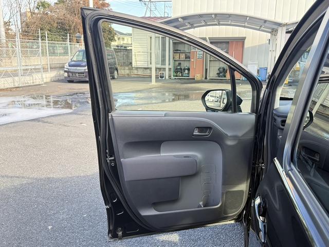 シエンタ Ｇ　禁煙車　ブラインドスポットモニター　Ｒ４年登録　純正８型ディスプレイオーディオ　Ｂカメラ　衝突軽減　レーダークルーズコントロール　両側電動スライドドア　クリアランスソナー　レーンアシスト（40枚目）