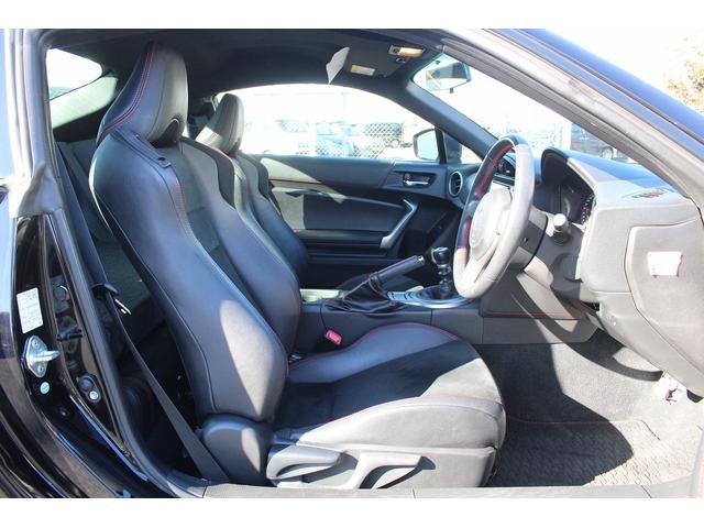 ���Ǝҗl�ւ̔̔��͂��f�肳���Ă��������܂��B�@�Ԍ������ԗ��̏ꍇ�́A�Ԍ����擾�������x�������z�ŕ\�����Ă���܂��B