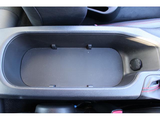 ���Ǝҗl�ւ̔̔��͂��f�肳���Ă��������܂��B�@�Ԍ������ԗ��̏ꍇ�́A�Ԍ����擾�������x�������z�ŕ\�����Ă���܂��B