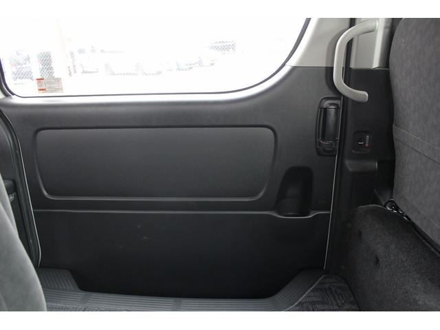 ���Ǝҗl�ւ̔̔��͂��f�肳���Ă��������܂��B�@�Ԍ������ԗ��̏ꍇ�́A�Ԍ����擾�������x�������z�ŕ\�����Ă���܂��B