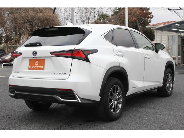ＮＸ ＮＸ３００ｈ　Ｉパッケージ　後期型　禁煙車　純正１０インチナビ　パワーバックドア　ポジションメモリー付きパワーシート　ビルトインＥＴＣ２．０　レーダークルーズ　左サイドカメラ　バックモニター　フルセグ　ＬＥＤヘッドライト（22枚目）