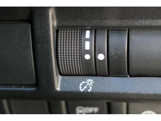 インプレッサＧ４ ２．０ｉ－Ｌ　アイサイト　禁煙車　純正８インチナビ　フルセグ　バックカメラ　黒革シート　パワーシート　シートヒーター　運転支援システム　衝突軽減ブレーキ　ブラインドスポットモニター　純正１７インチＡＷ　アイドリングストップ（56枚目）