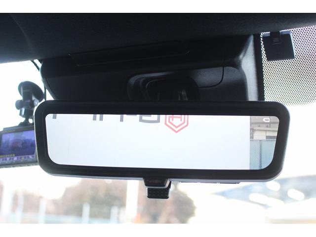 ハイエースバン 純正Dオーディオ パノラミックビューモニター フルセグ AC100V電源 デジタルインナーミラー ビルトインETC2.0 衝突軽減ブレーキ ハーフレザーシート オートマチックハイビーム 車線逸脱警報(7枚目)