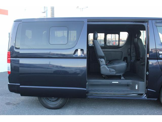 ハイエースバン 純正Dオーディオ パノラミックビューモニター フルセグ AC100V電源 デジタルインナーミラー ビルトインETC2.0 衝突軽減ブレーキ ハーフレザーシート オートマチックハイビーム 車線逸脱警報(32枚目)