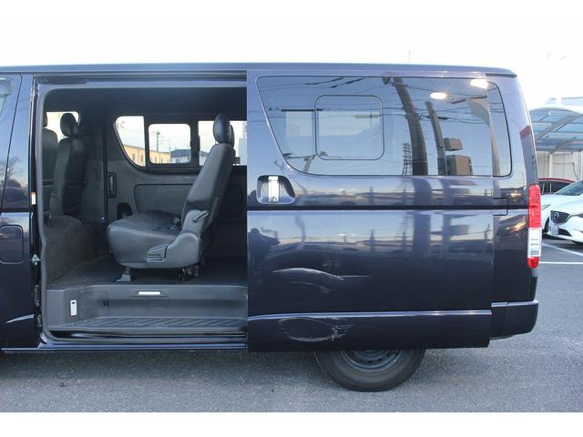 ハイエースバン 純正Dオーディオ パノラミックビューモニター フルセグ AC100V電源 デジタルインナーミラー ビルトインETC2.0 衝突軽減ブレーキ ハーフレザーシート オートマチックハイビーム 車線逸脱警報(36枚目)