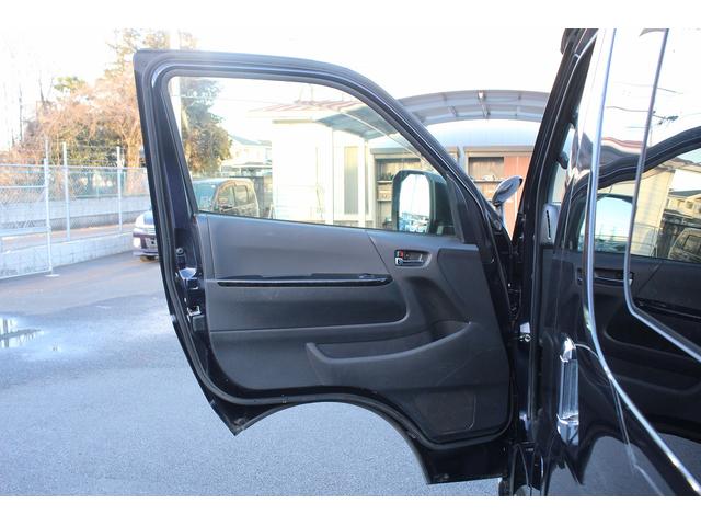 ハイエースバン 純正Dオーディオ パノラミックビューモニター フルセグ AC100V電源 デジタルインナーミラー ビルトインETC2.0 衝突軽減ブレーキ ハーフレザーシート オートマチックハイビーム 車線逸脱警報(37枚目)