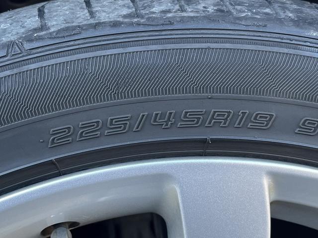 ���Ǝҗl�ւ̔̔��͂��f�肳���Ă��������܂��B�@�Ԍ������ԗ��̏ꍇ�́A�Ԍ����擾�������x�������z�ŕ\�����Ă���܂��B