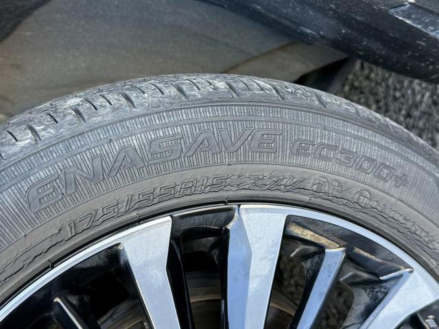 ルーミー カスタムG-T 禁煙車 TRDフルエアロ 純正9インチナビ フルセグ バックカメラ 両側電動スライドドア 衝突軽減ブレーキ アダプティブクルーズコントロール クリアランスソナー ETC2.0 アイドリングストップ(35枚目)