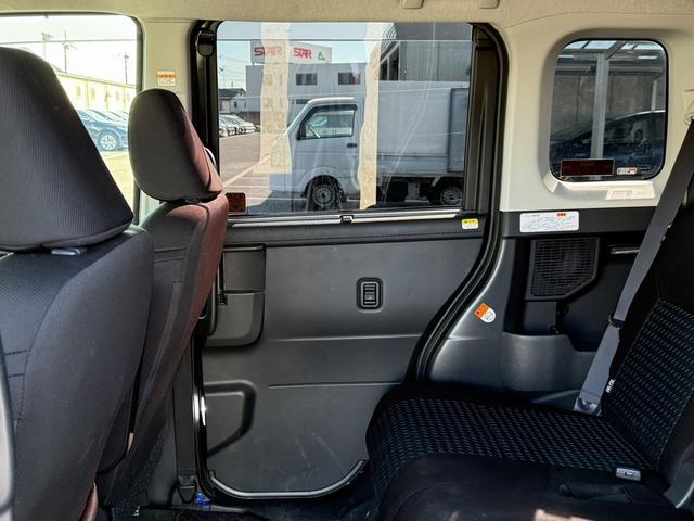 ルーミー カスタムG-T 禁煙車 TRDフルエアロ 純正9インチナビ フルセグ バックカメラ 両側電動スライドドア 衝突軽減ブレーキ アダプティブクルーズコントロール クリアランスソナー ETC2.0 アイドリングストップ(43枚目)