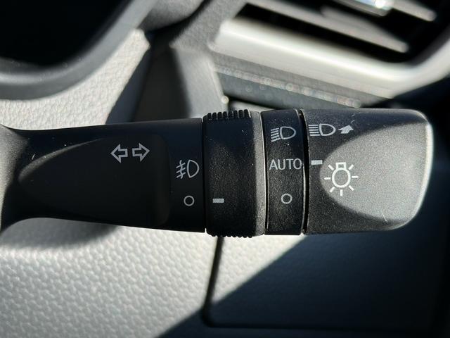 ルーミー カスタムG-T 禁煙車 TRDフルエアロ 純正9インチナビ フルセグ バックカメラ 両側電動スライドドア 衝突軽減ブレーキ アダプティブクルーズコントロール クリアランスソナー ETC2.0 アイドリングストップ(55枚目)