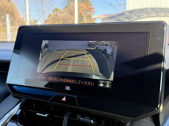 ハリアーハイブリッド Ｚ　レザーパッケージ　禁煙車　ＪＢＬプレミアムサウンド　純正１２．３インチナビ　ベンチレーション付快適温熱シート　ポジションメモリー付パワーシート　ステアリングヒーター　ハンズフリーパワーバックドア　ブラインドスポット（3枚目）