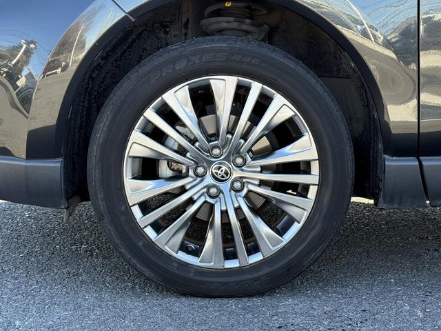 ハリアーハイブリッド Ｚ　レザーパッケージ　禁煙車　ＪＢＬプレミアムサウンド　純正１２．３インチナビ　ベンチレーション付快適温熱シート　ポジションメモリー付パワーシート　ステアリングヒーター　ハンズフリーパワーバックドア　ブラインドスポット（23枚目）