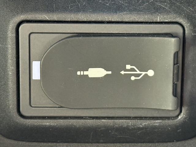 ハリアーハイブリッド Ｚ　レザーパッケージ　禁煙車　ＪＢＬプレミアムサウンド　純正１２．３インチナビ　ベンチレーション付快適温熱シート　ポジションメモリー付パワーシート　ステアリングヒーター　ハンズフリーパワーバックドア　ブラインドスポット（46枚目）