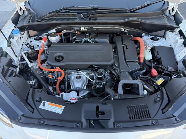 ハリアーハイブリッド Ｚ　レザーパッケージ　禁煙車　ＪＢＬプレミアムサウンド　純正１２．３インチナビ　ベンチレーション付快適温熱シート　ポジションメモリー付パワーシート　ステアリングヒーター　ハンズフリーパワーバックドア　ブラインドスポット（64枚目）