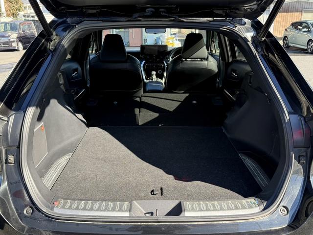 ハリアーハイブリッド Ｚ　レザーパッケージ　禁煙車　ＪＢＬプレミアムサウンド　純正１２．３インチナビ　ベンチレーション付快適温熱シート　ポジションメモリー付パワーシート　ステアリングヒーター　ハンズフリーパワーバックドア　ブラインドスポット（70枚目）