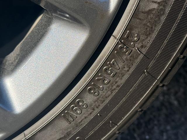 ＭＡＺＤＡ３ファストバック ２０Ｓバーガンディ　セレクション　禁煙車　３６０度セーフティパッケージ　純正８．８インチナビ　レッドパーフォレーション革シート　レッドインパネミドルパット　ＤＶＤ／ＣＤプレイヤー　ブラインドスポットモニタリング　レーダークルーズ（36枚目）