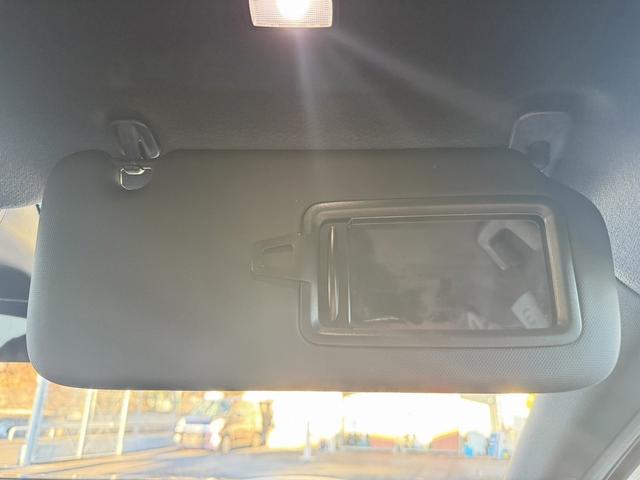 ＭＡＺＤＡ３ファストバック ２０Ｓバーガンディ　セレクション　禁煙車　３６０度セーフティパッケージ　純正８．８インチナビ　レッドパーフォレーション革シート　レッドインパネミドルパット　ＤＶＤ／ＣＤプレイヤー　ブラインドスポットモニタリング　レーダークルーズ（66枚目）