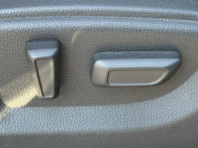 ���Ǝҗl�ւ̔̔��͂��f�肳���Ă��������܂��B�@�Ԍ������ԗ��̏ꍇ�́A�Ԍ����擾�������x�������z�ŕ\�����Ă���܂��B