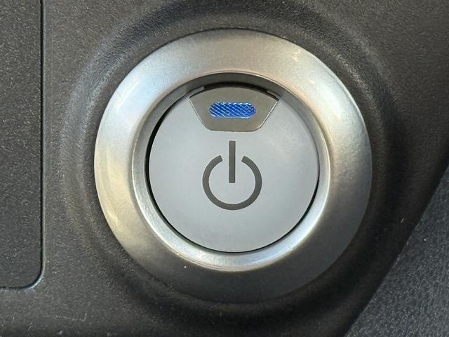 ���Ǝҗl�ւ̔̔��͂��f�肳���Ă��������܂��B�@�Ԍ������ԗ��̏ꍇ�́A�Ԍ����擾�������x�������z�ŕ\�����Ă���܂��B