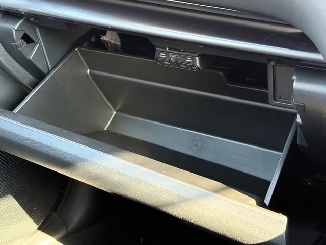 ���Ǝҗl�ւ̔̔��͂��f�肳���Ă��������܂��B�@�Ԍ������ԗ��̏ꍇ�́A�Ԍ����擾�������x�������z�ŕ\�����Ă���܂��B