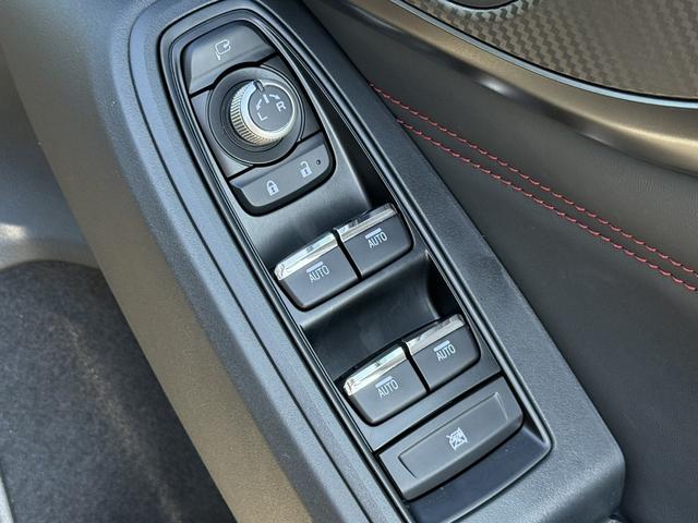 ���Ǝҗl�ւ̔̔��͂��f�肳���Ă��������܂��B�@�Ԍ������ԗ��̏ꍇ�́A�Ԍ����擾�������x�������z�ŕ\�����Ă���܂��B