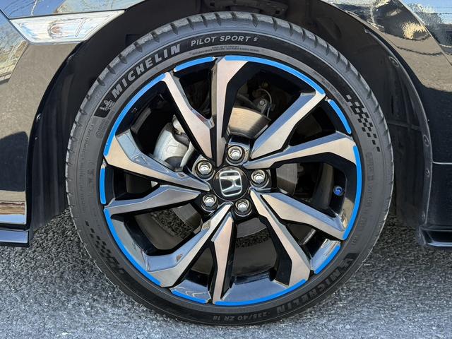 ���Ǝҗl�ւ̔̔��͂��f�肳���Ă��������܂��B�@�Ԍ������ԗ��̏ꍇ�́A�Ԍ����擾�������x�������z�ŕ\�����Ă���܂��B