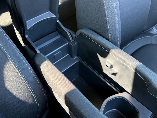 ���Ǝҗl�ւ̔̔��͂��f�肳���Ă��������܂��B�@�Ԍ������ԗ��̏ꍇ�́A�Ԍ����擾�������x�������z�ŕ\�����Ă���܂��B