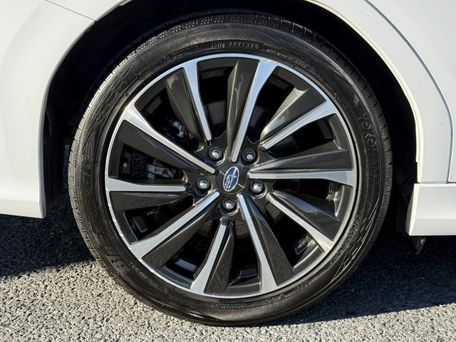 ���Ǝҗl�ւ̔̔��͂��f�肳���Ă��������܂��B�@�Ԍ������ԗ��̏ꍇ�́A�Ԍ����擾�������x�������z�ŕ\�����Ă���܂��B