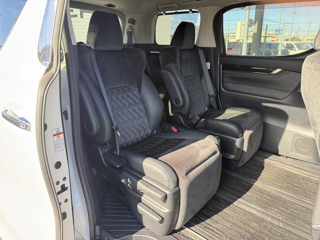 ヴェルファイアハイブリッド ZR 禁煙車 純正11インチ後席モニター 純正9インチナビ フルセグ バックカメラ ハーフレザー パワーシート クルーズコントロール ビルトインETC 両側電動スライドドア Bluetooth LED(16枚目)