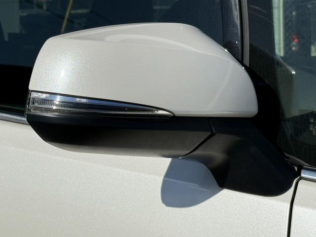 ヴェルファイアハイブリッド ZR 禁煙車 純正11インチ後席モニター 純正9インチナビ フルセグ バックカメラ ハーフレザー パワーシート クルーズコントロール ビルトインETC 両側電動スライドドア Bluetooth LED(30枚目)