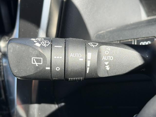 ヴェルファイアハイブリッド ZR 禁煙車 純正11インチ後席モニター 純正9インチナビ フルセグ バックカメラ ハーフレザー パワーシート クルーズコントロール ビルトインETC 両側電動スライドドア Bluetooth LED(60枚目)