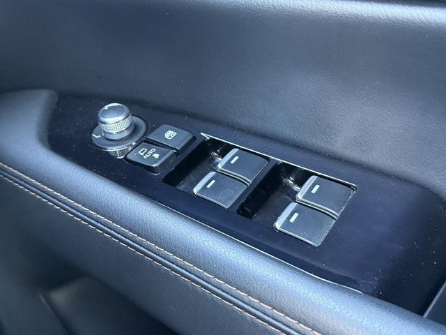 ���Ǝҗl�ւ̔̔��͂��f�肳���Ă��������܂��B�@�Ԍ������ԗ��̏ꍇ�́A�Ԍ����擾�������x�������z�ŕ\�����Ă���܂��B