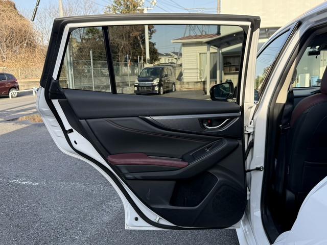 ���Ǝҗl�ւ̔̔��͂��f�肳���Ă��������܂��B�@�Ԍ������ԗ��̏ꍇ�́A�Ԍ����擾�������x�������z�ŕ\�����Ă���܂��B