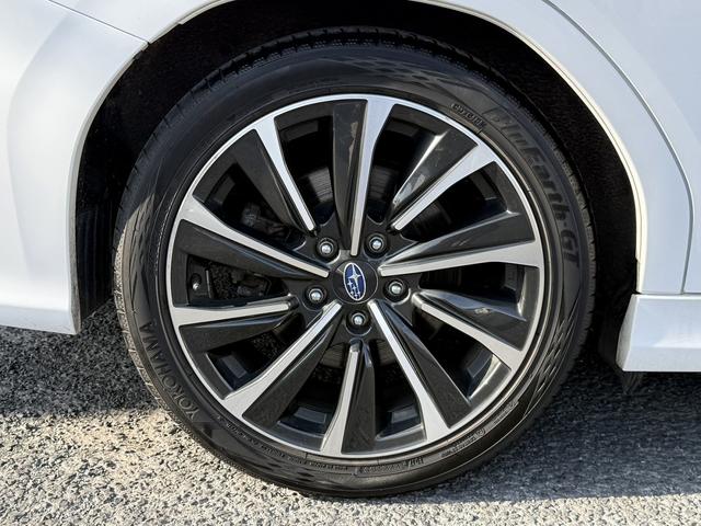 ���Ǝҗl�ւ̔̔��͂��f�肳���Ă��������܂��B�@�Ԍ������ԗ��̏ꍇ�́A�Ԍ����擾�������x�������z�ŕ\�����Ă���܂��B