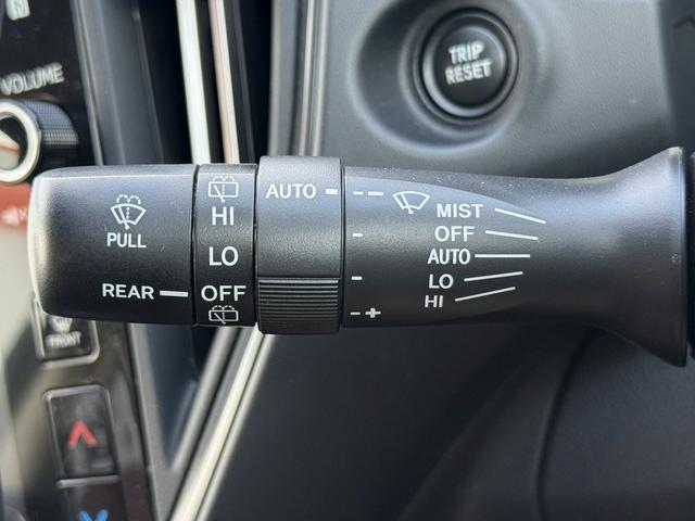 ���Ǝҗl�ւ̔̔��͂��f�肳���Ă��������܂��B�@�Ԍ������ԗ��̏ꍇ�́A�Ԍ����擾�������x�������z�ŕ\�����Ă���܂��B