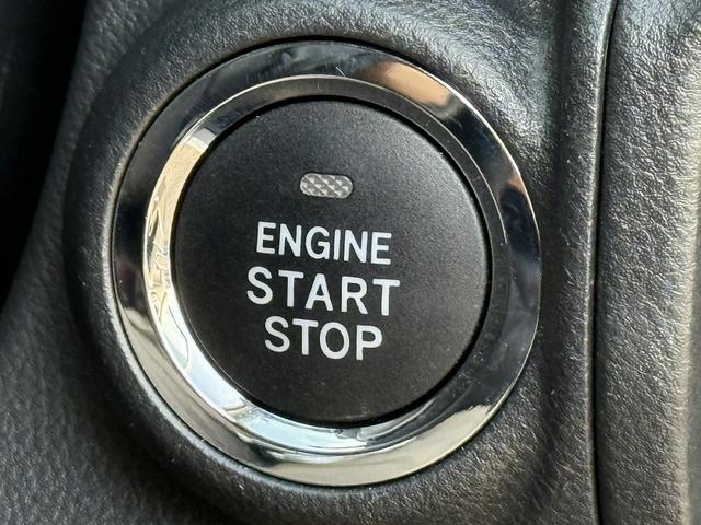 ���Ǝҗl�ւ̔̔��͂��f�肳���Ă��������܂��B�@�Ԍ������ԗ��̏ꍇ�́A�Ԍ����擾�������x�������z�ŕ\�����Ă���܂��B