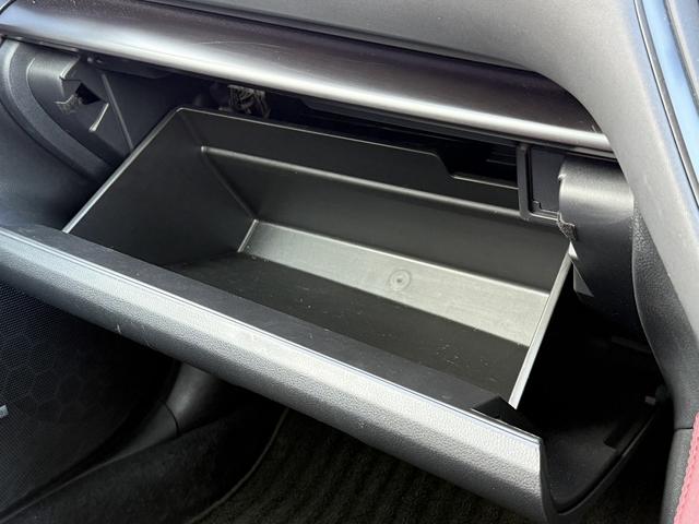 ���Ǝҗl�ւ̔̔��͂��f�肳���Ă��������܂��B�@�Ԍ������ԗ��̏ꍇ�́A�Ԍ����擾�������x�������z�ŕ\�����Ă���܂��B