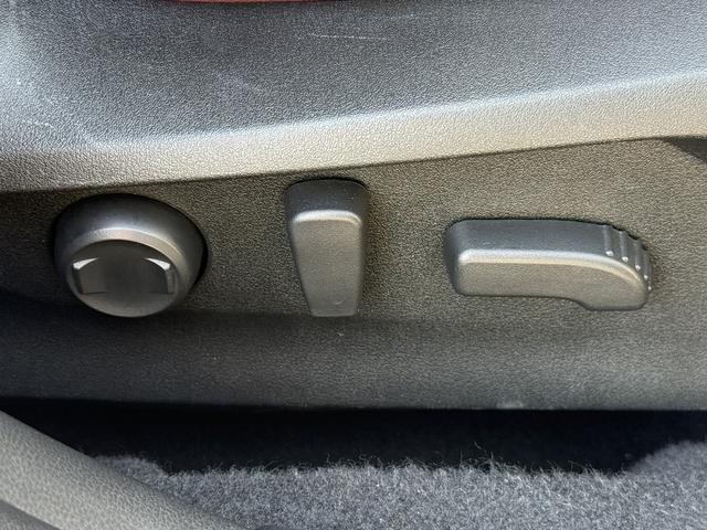 ���Ǝҗl�ւ̔̔��͂��f�肳���Ă��������܂��B�@�Ԍ������ԗ��̏ꍇ�́A�Ԍ����擾�������x�������z�ŕ\�����Ă���܂��B