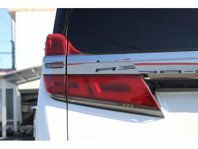 ヴェルファイア ２．５Ｘ　禁煙車　ＡＬＰＩＮＥ後席モニター　ＡＬＰＩＮＥ１１インチナビ　ＴＲＤフルエアロ　フルセグ　バックカメラ　アダプティブクルーズコントロール　衝突軽減ブレーキ　両側電動スライドドア　ビルトインＥＴＣ（30枚目）