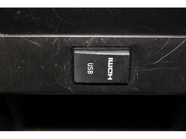 ヴェルファイア ２．５Ｘ　禁煙車　ＡＬＰＩＮＥ後席モニター　ＡＬＰＩＮＥ１１インチナビ　ＴＲＤフルエアロ　フルセグ　バックカメラ　アダプティブクルーズコントロール　衝突軽減ブレーキ　両側電動スライドドア　ビルトインＥＴＣ（79枚目）