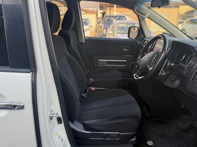 デリカＤ：５ シャモニー　ＡＬＰＩＮＥ１０．１インチ後席モニター　ＡＬＰＩＮＥ９インチナビ　フルセグ　バックカメラ　両側電動スライドドア　パワーシート　シートヒーター　ＥＴＣ　クルーズコントロール　Ｂｌｕｅｔｏｏｔｈ接続（37枚目）