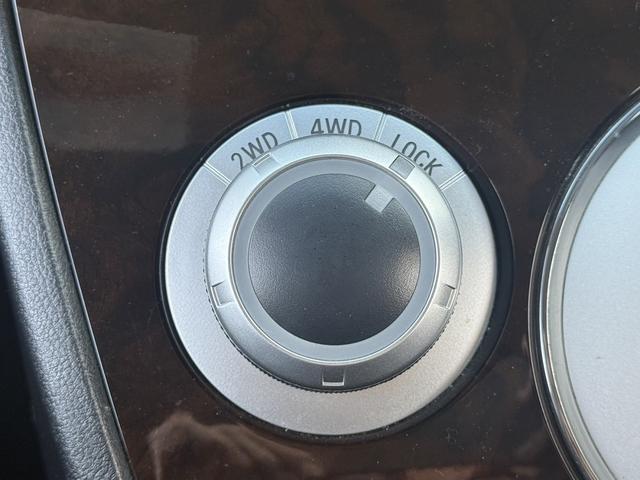 デリカＤ：５ シャモニー　ＡＬＰＩＮＥ１０．１インチ後席モニター　ＡＬＰＩＮＥ９インチナビ　フルセグ　バックカメラ　両側電動スライドドア　パワーシート　シートヒーター　ＥＴＣ　クルーズコントロール　Ｂｌｕｅｔｏｏｔｈ接続（54枚目）