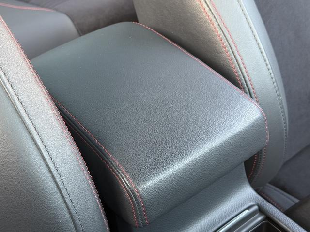 ���Ǝҗl�ւ̔̔��͂��f�肳���Ă��������܂��B�@�Ԍ������ԗ��̏ꍇ�́A�Ԍ����擾�������x�������z�ŕ\�����Ă���܂��B