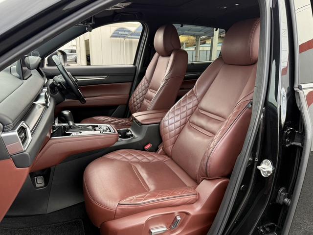 ＣＸ－８ ＸＤ　エクスクルーシブモード　サンルーフ　ＢＯＳＥ　茶革シート　純正１０．２５インチナビ　フルセグ　アラウンドビューモニター　パワーバックドア　快適温冷シート　アダプティブクルーズコントロール　衝突軽減ブレーキ　パドルシフト（45枚目）