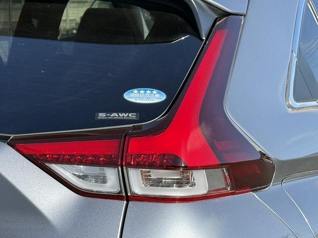 エクリプスクロスＰＨＥＶ Ｇ　禁煙車　純正ナビ　フルセグ　ハーフレザーシート　シートヒーター　パワーシート　アダプティブクルーズコントロール　衝突被害軽減ブレーキ　ステアリングヒーター　パドルシフト　ＡＣ１００Ｖ電源　ＥＴＣ（13枚目）