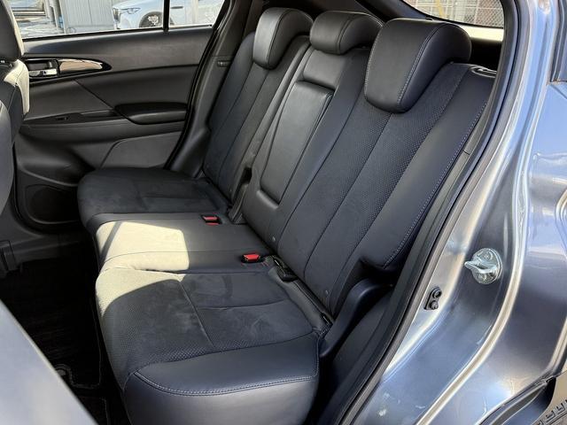 エクリプスクロスＰＨＥＶ Ｇ　禁煙車　純正ナビ　フルセグ　ハーフレザーシート　シートヒーター　パワーシート　アダプティブクルーズコントロール　衝突被害軽減ブレーキ　ステアリングヒーター　パドルシフト　ＡＣ１００Ｖ電源　ＥＴＣ（41枚目）