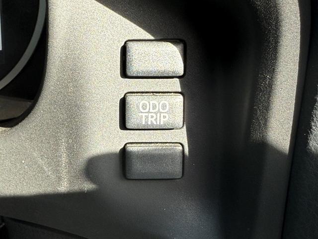 ���Ǝҗl�ւ̔̔��͂��f�肳���Ă��������܂��B�@�Ԍ������ԗ��̏ꍇ�́A�Ԍ����擾�������x�������z�ŕ\�����Ă���܂��B