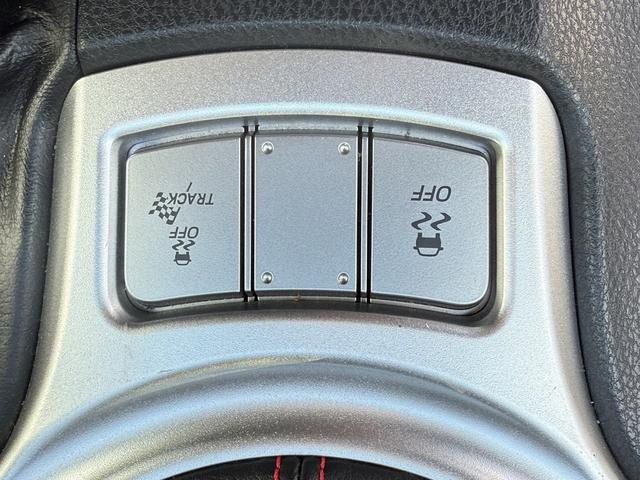 ���Ǝҗl�ւ̔̔��͂��f�肳���Ă��������܂��B�@�Ԍ������ԗ��̏ꍇ�́A�Ԍ����擾�������x�������z�ŕ\�����Ă���܂��B