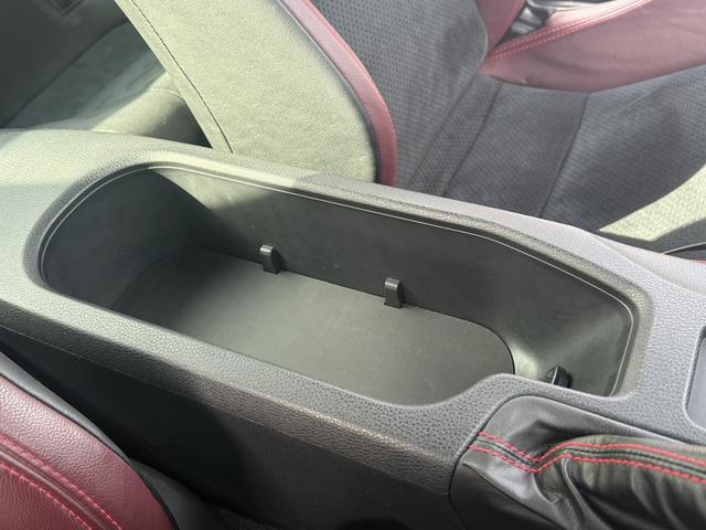 ���Ǝҗl�ւ̔̔��͂��f�肳���Ă��������܂��B�@�Ԍ������ԗ��̏ꍇ�́A�Ԍ����擾�������x�������z�ŕ\�����Ă���܂��B